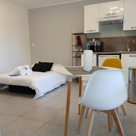 Studio Cosy Avec Garage Prive Льо Ман Екстериор снимка