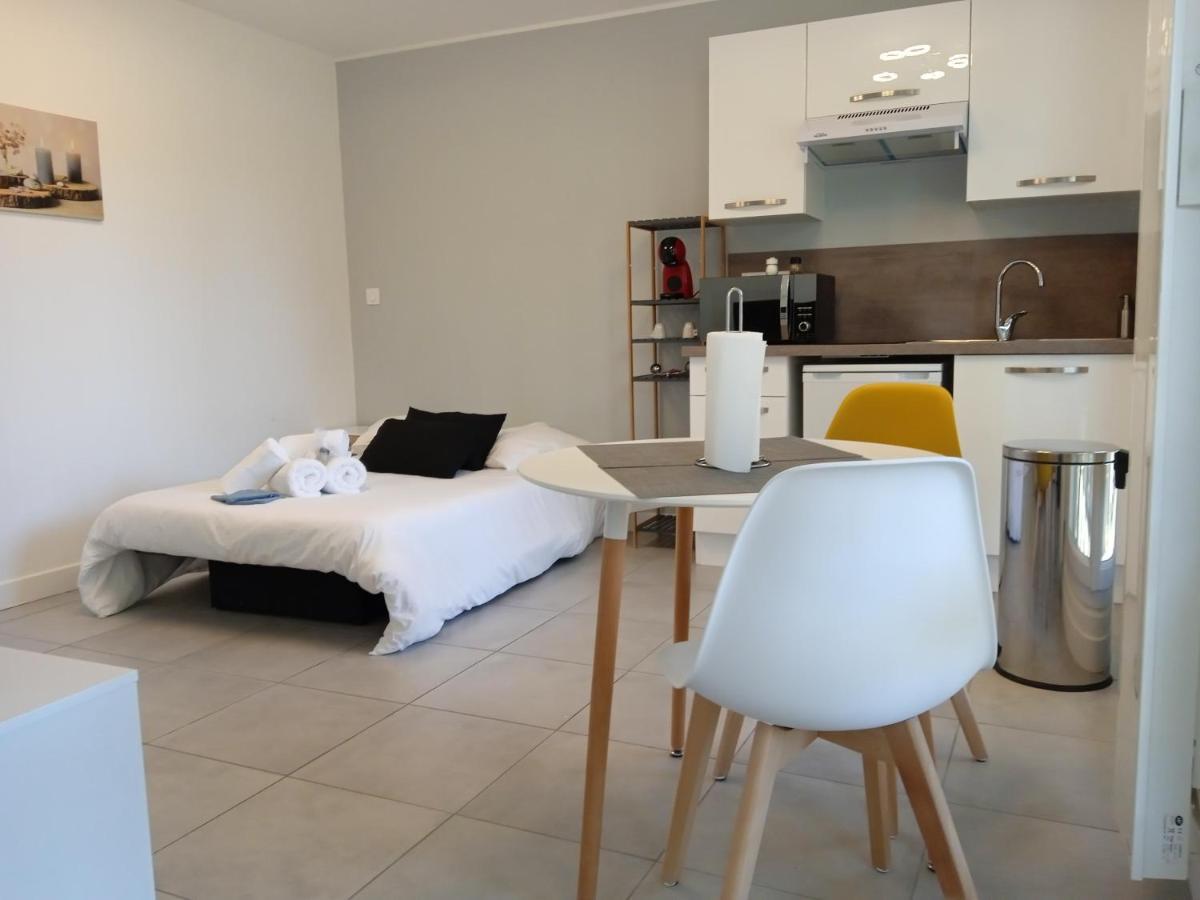 Studio Cosy Avec Garage Prive Льо Ман Екстериор снимка